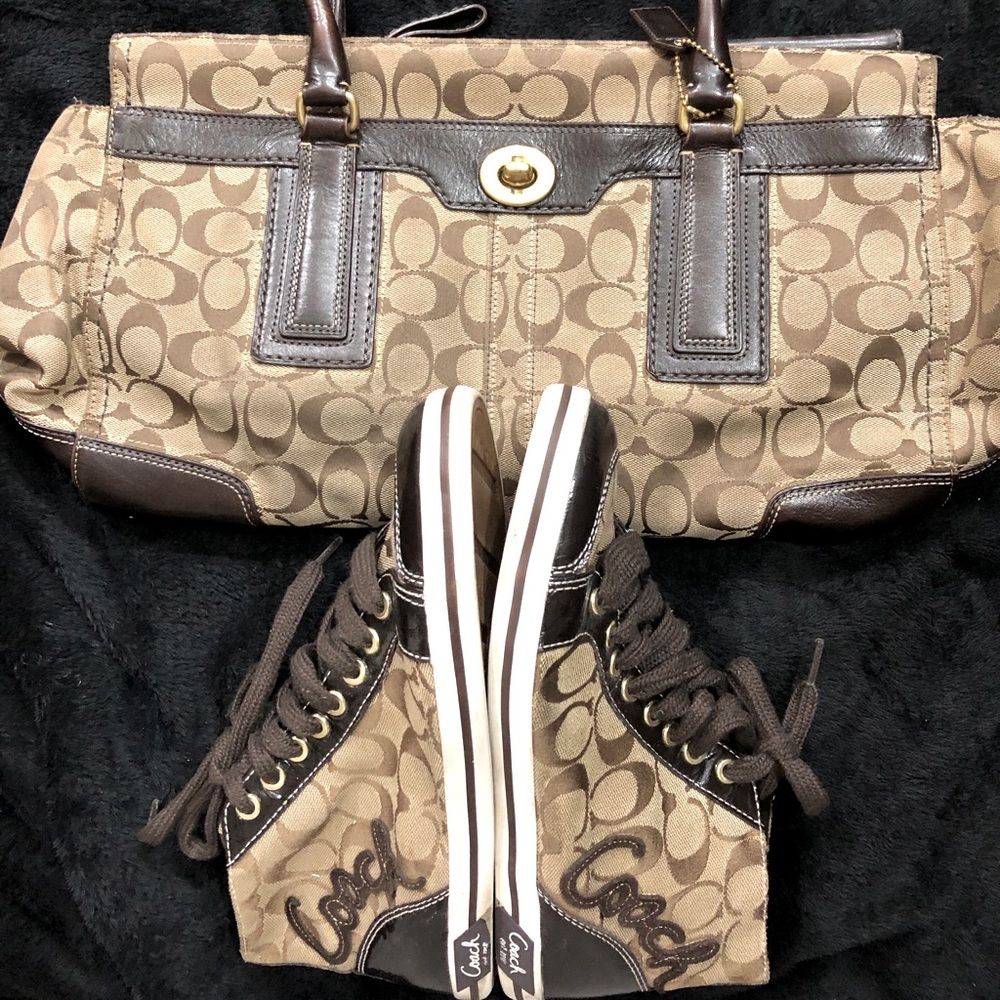 BAG ONLY!!!! Coach signature satchel
